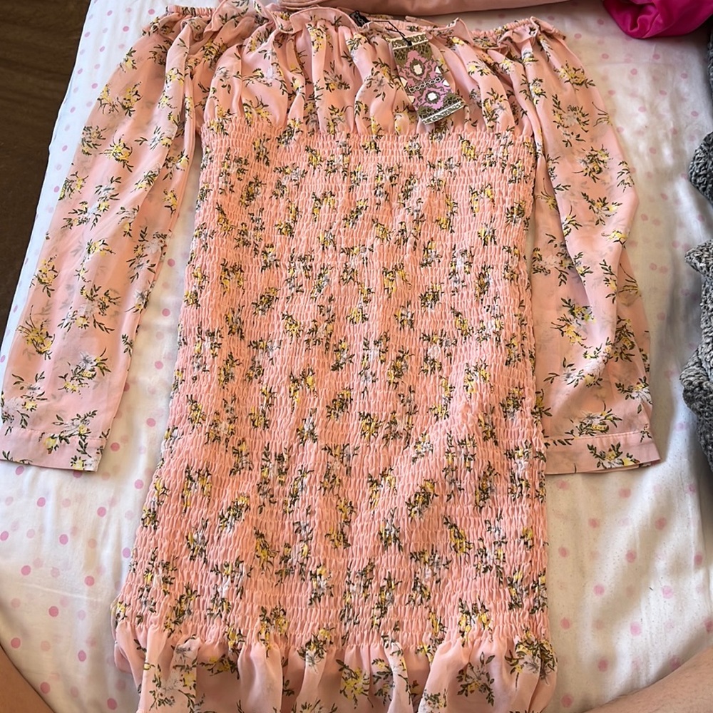 Boohoo Form Fitting Dress